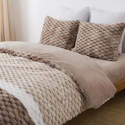 סט מצעי קטיפה יחיד רחב 100/200 דגם קורל מוקה