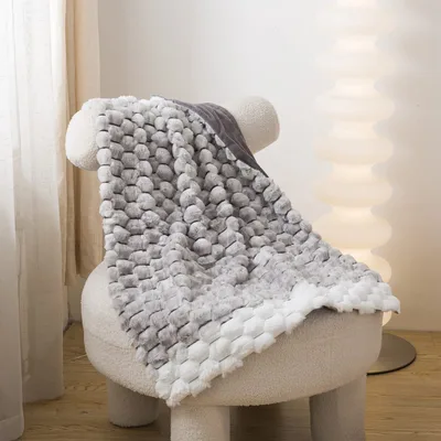 שמיכת קטיפה לעגלת תינוק דגם קורל אפור 70/90 ס"מ